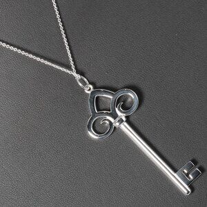 TIFFANY & CO. Silver Necklace
